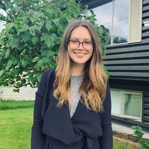 Meet your Posher, Tiana